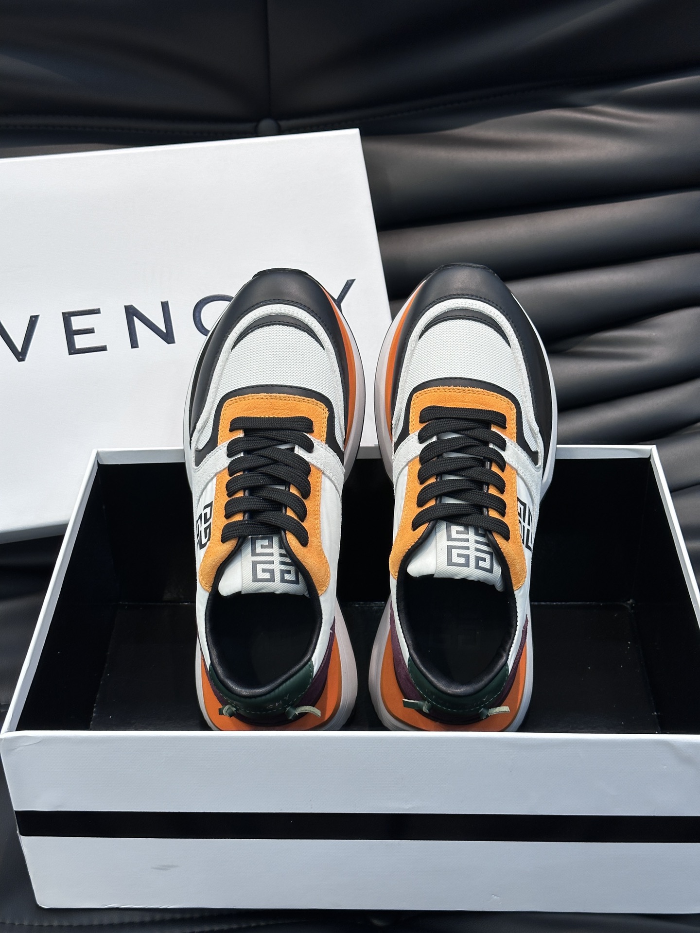 Givenchy sz38-45 23